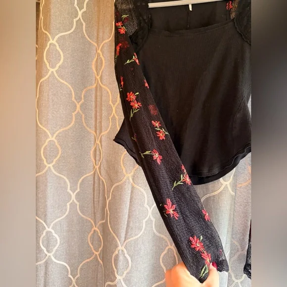 Free people lace long sleeve top - Picture 3 of 8